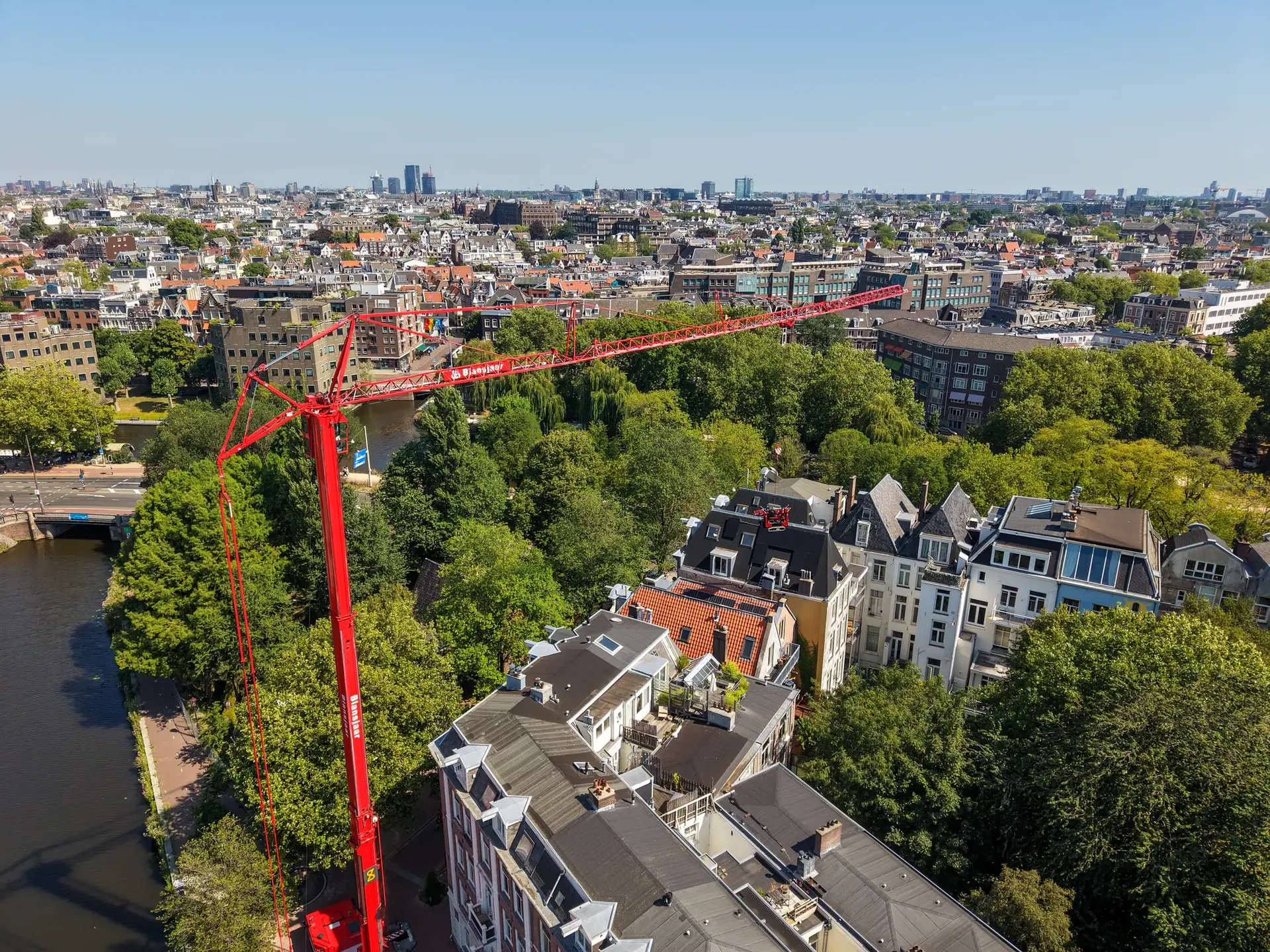 De plaatsing in Amsterdam